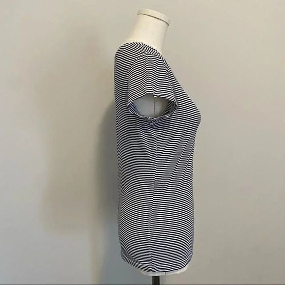 Aritzia The Group Babaton Lagarde Crew Neck T-Shirt Black and White Striped Tee - Picture 6 of 13